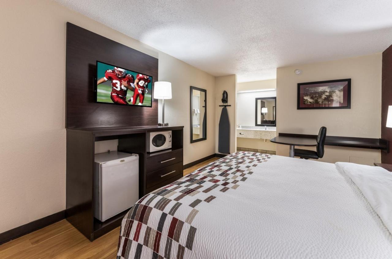 Red Roof Inn Indianapolis - Castleton Kültér fotó